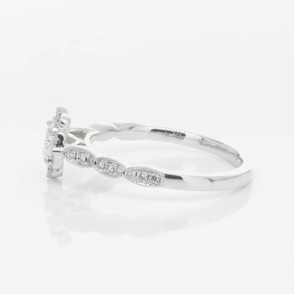 18ct White Gold .30ct Diamond Paramount Ring