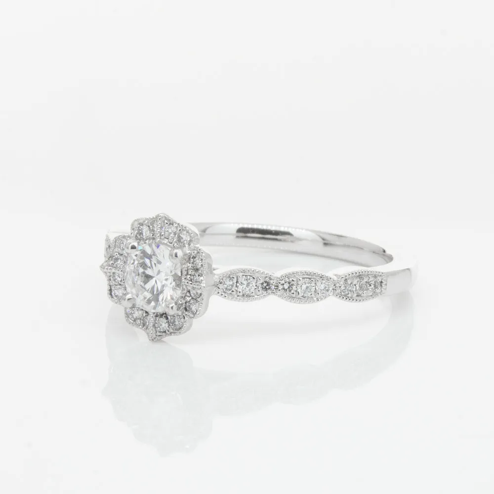 18ct White Gold .30ct Diamond Paramount Ring