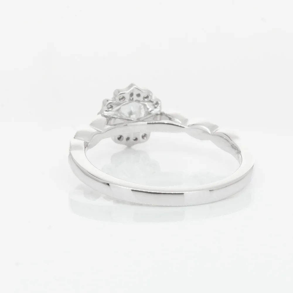 18ct White Gold .30ct Diamond Paramount Ring