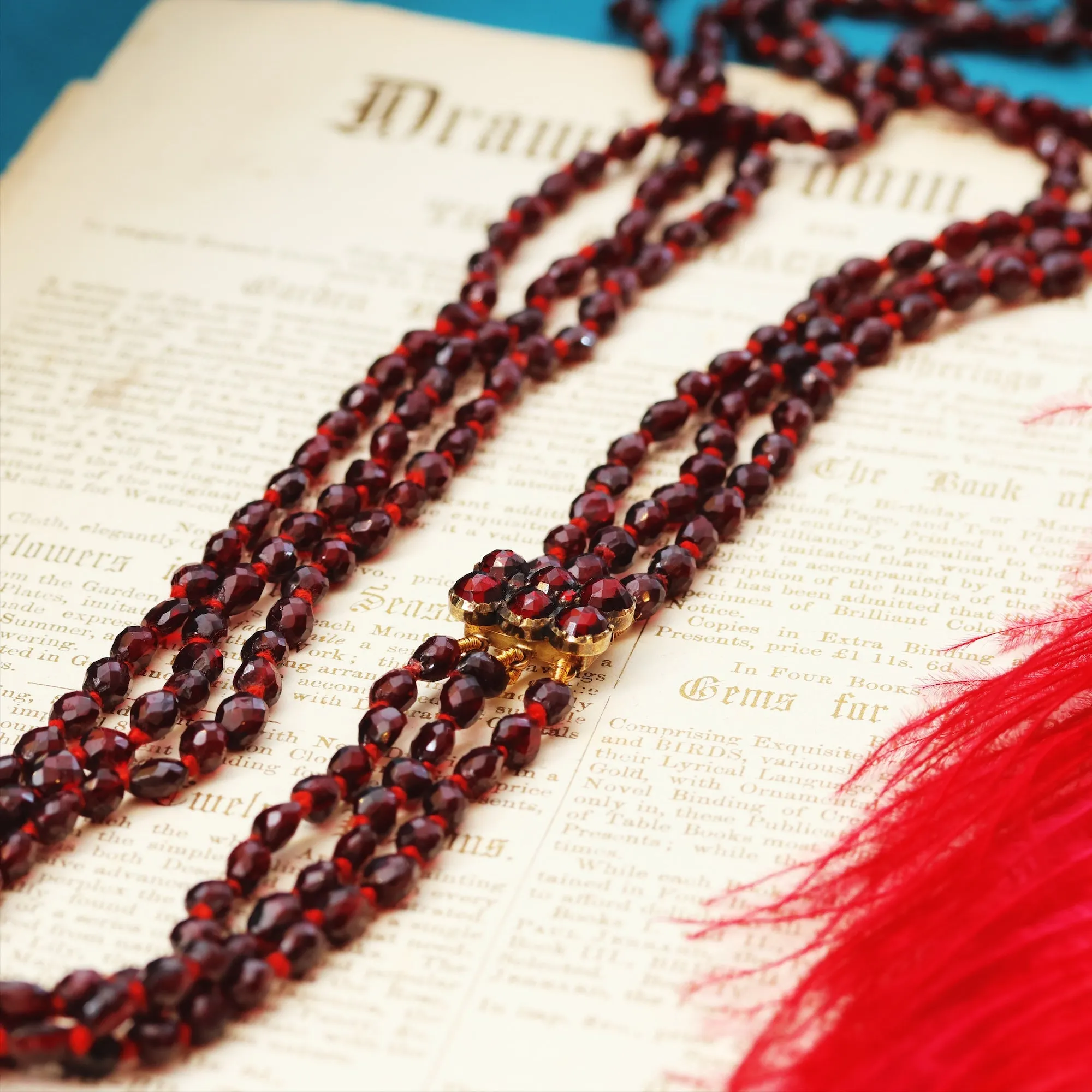 Grand Antique Victorian Bohemian Garnet Bead Necklace