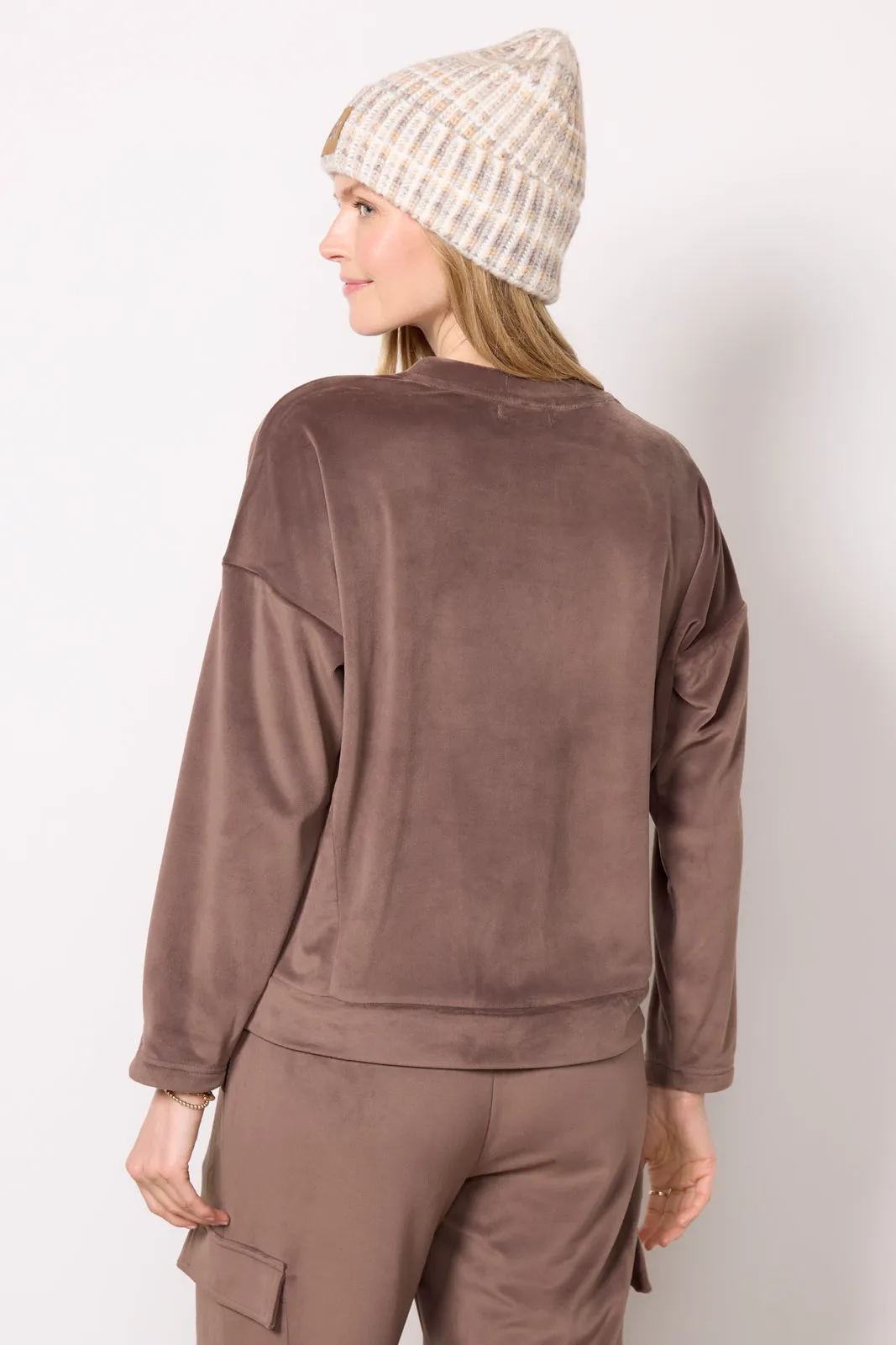 LuxeChic Tucked Sweatshirt