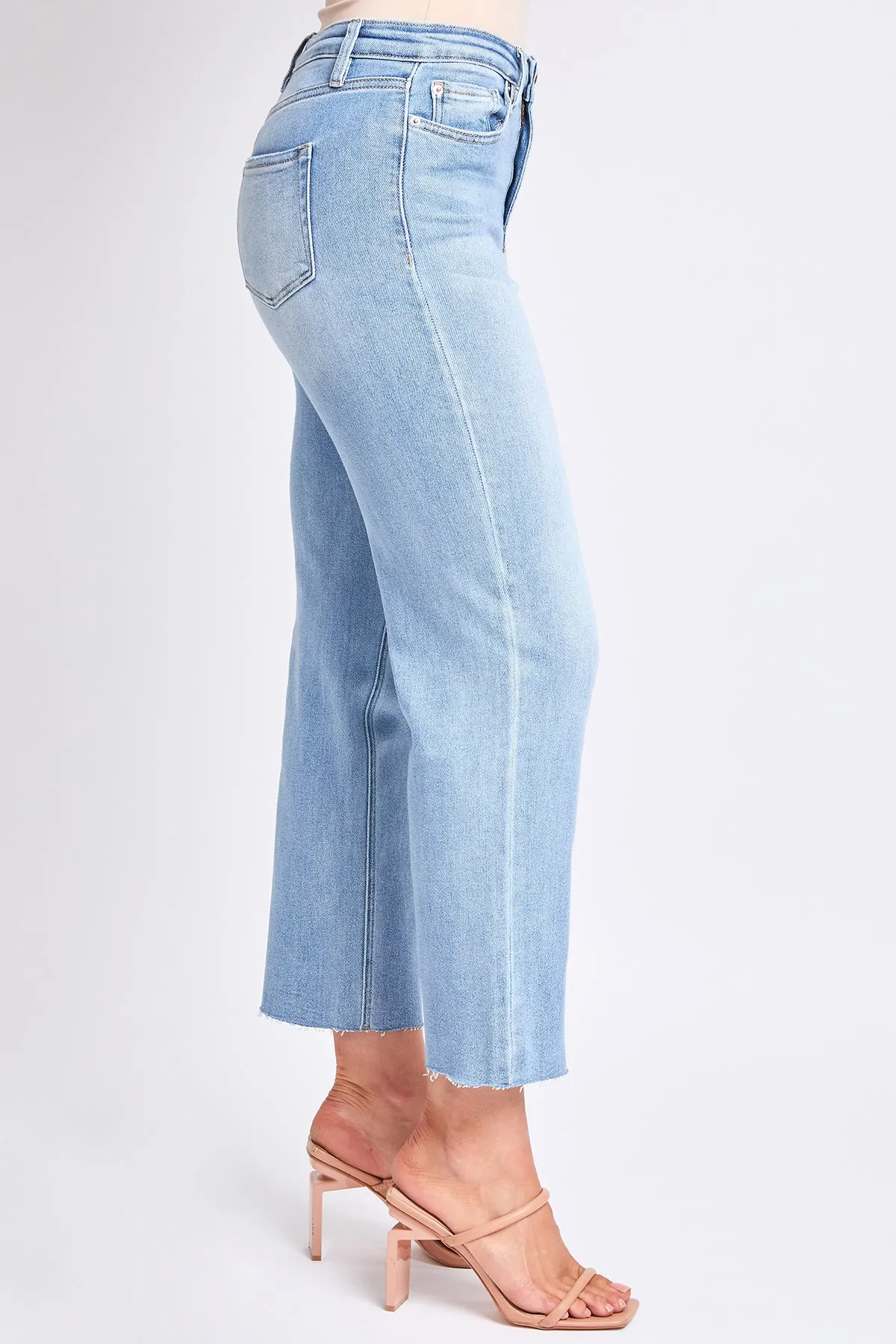 Women's Cropped Straight Leg Jeans