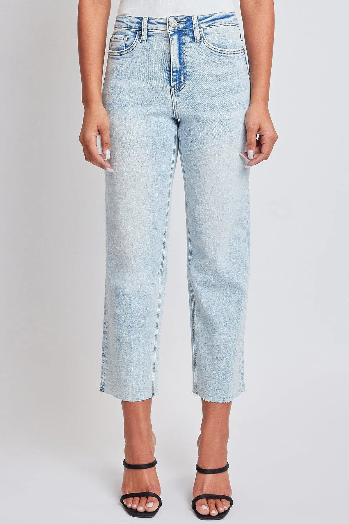 Women's Cropped Straight Leg Jeans