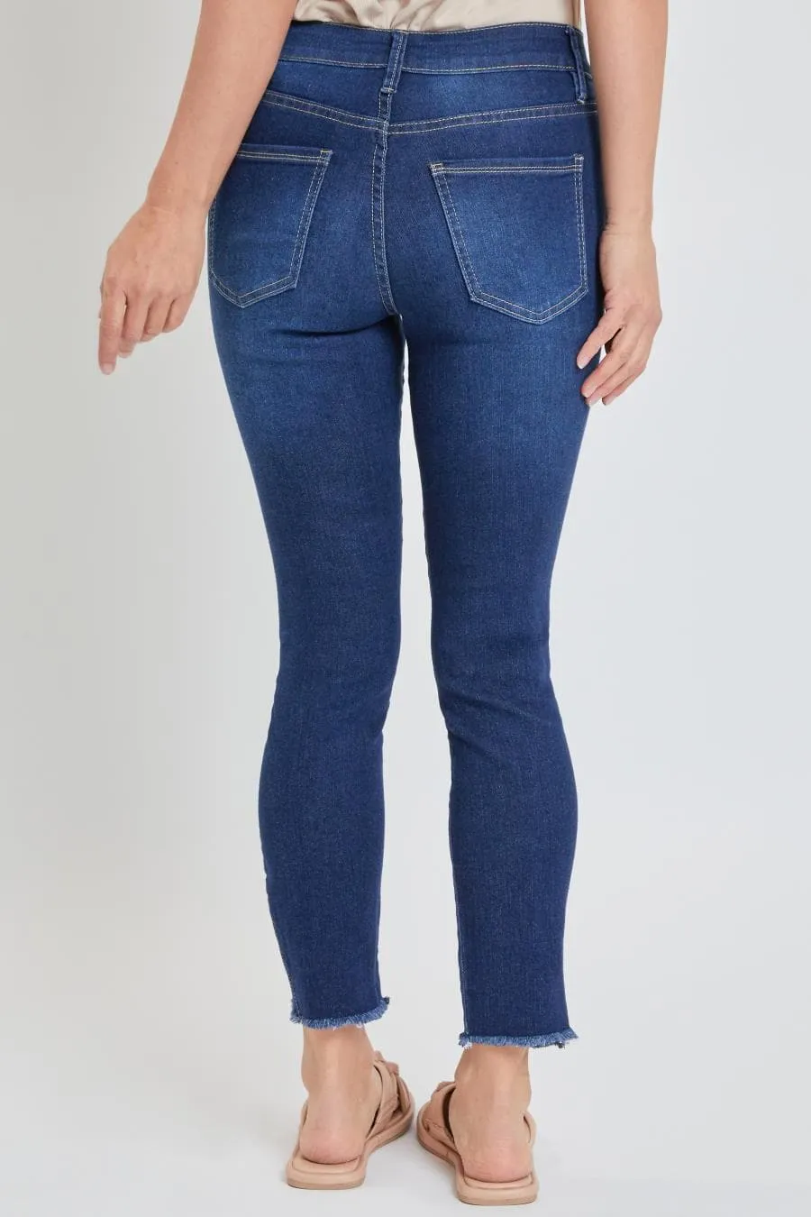 Women's Skinny Jean With Side Seam Insert Sustainable