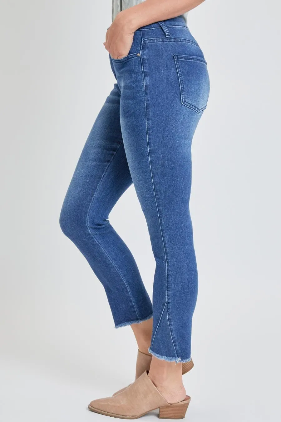 Women's Skinny Jean With Side Seam Insert Sustainable